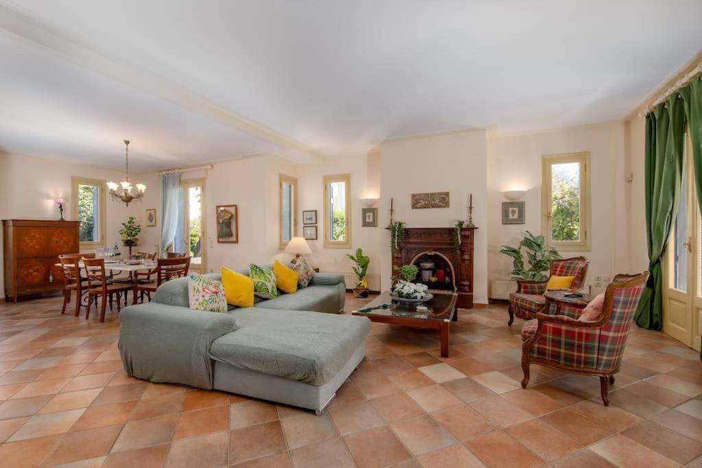 Villa Elmar Aegina Buitenkant foto